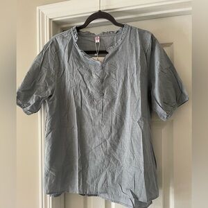 Linen-Like Bow Stitching Top